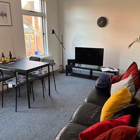 Loganberry Apartment Belfast Bagian luar foto